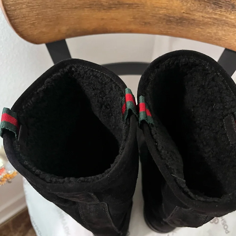 GUCCI SAINT MORITZ PRE-LOVED RARE AUTHENTIC BLK SUEDE LEATHER  SHEARLING BOOTS